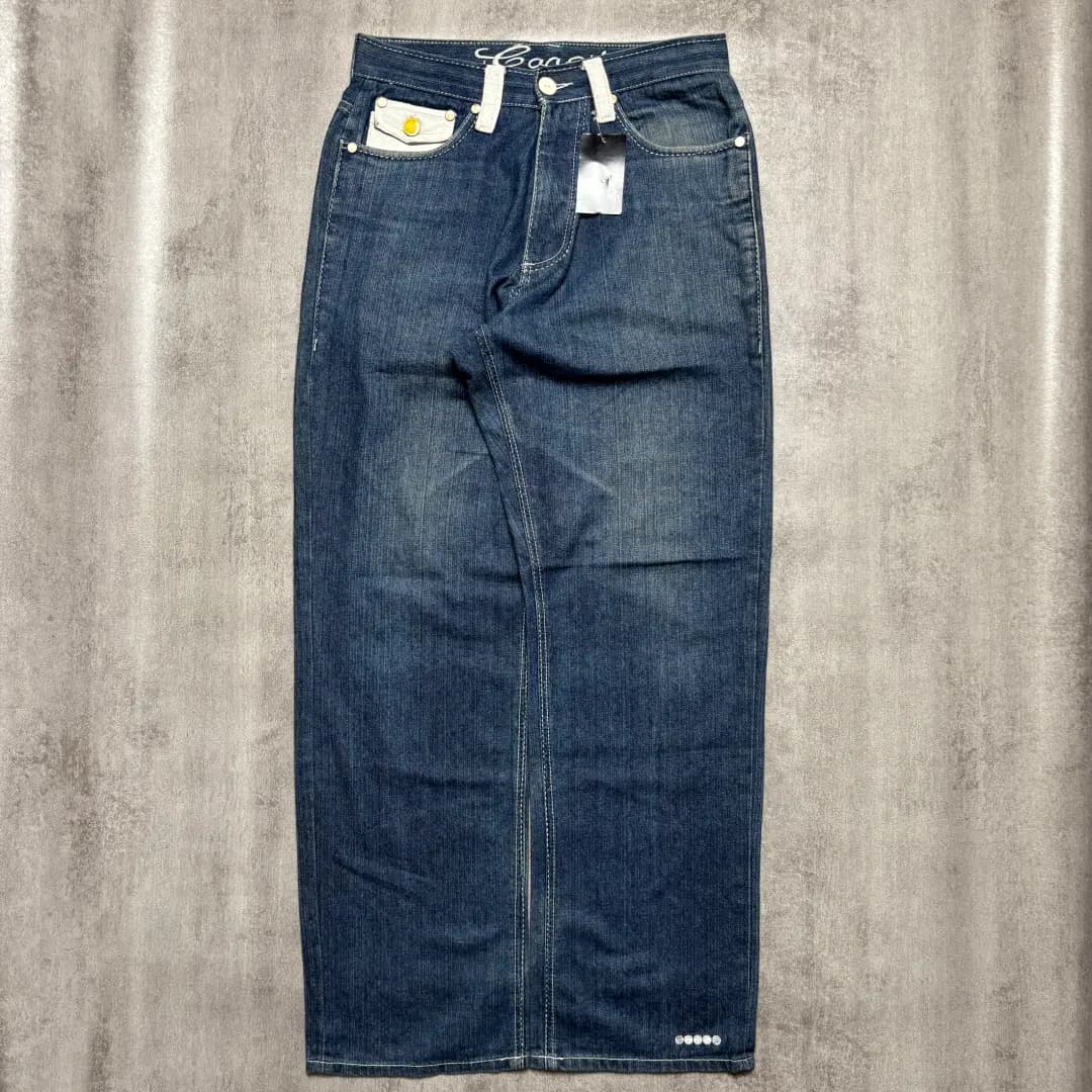 COOGI LIMITED EDITION ART JEANS 7