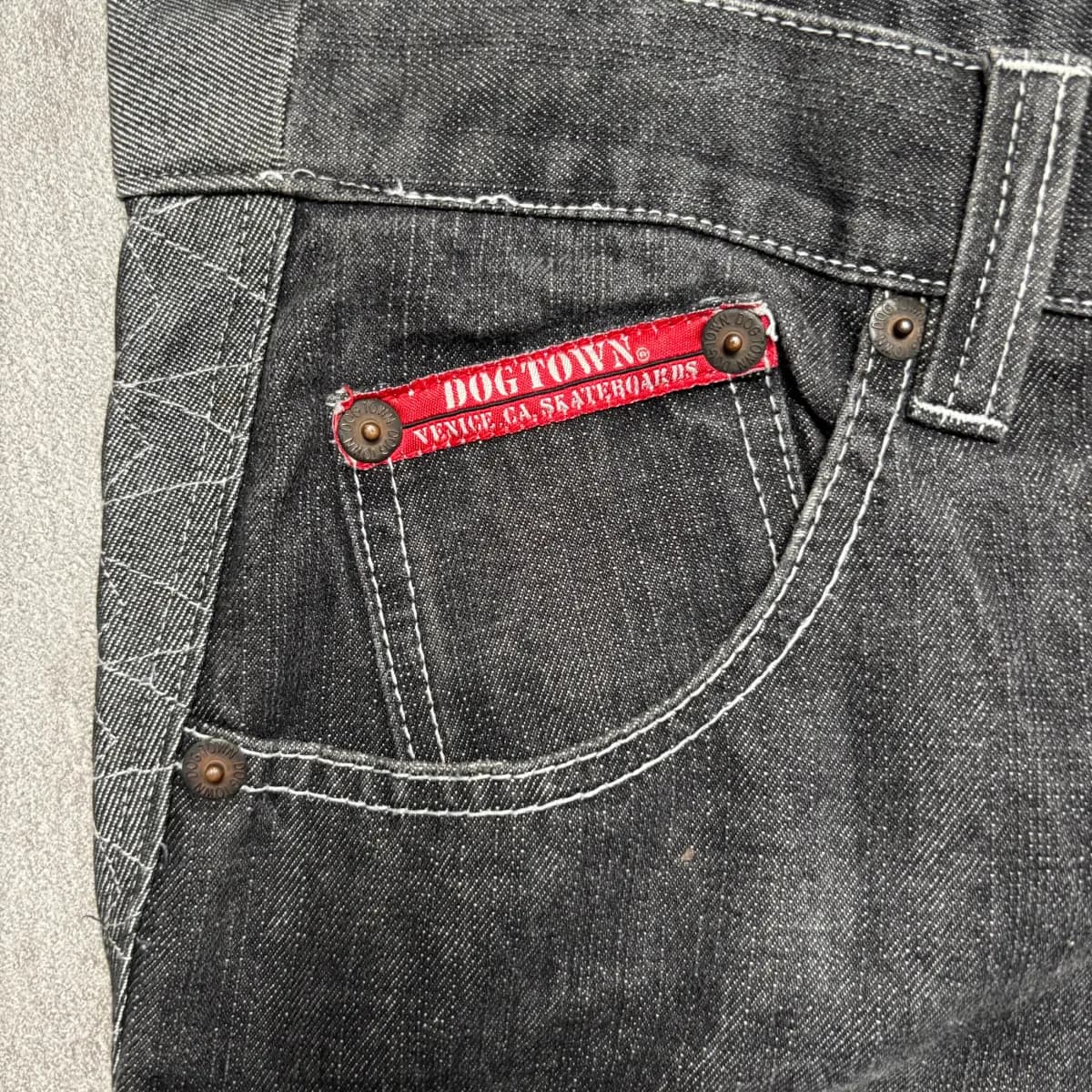 DOG TOWN EMBROIDERY DRAGON DOUBLE SIDE JEANS 7