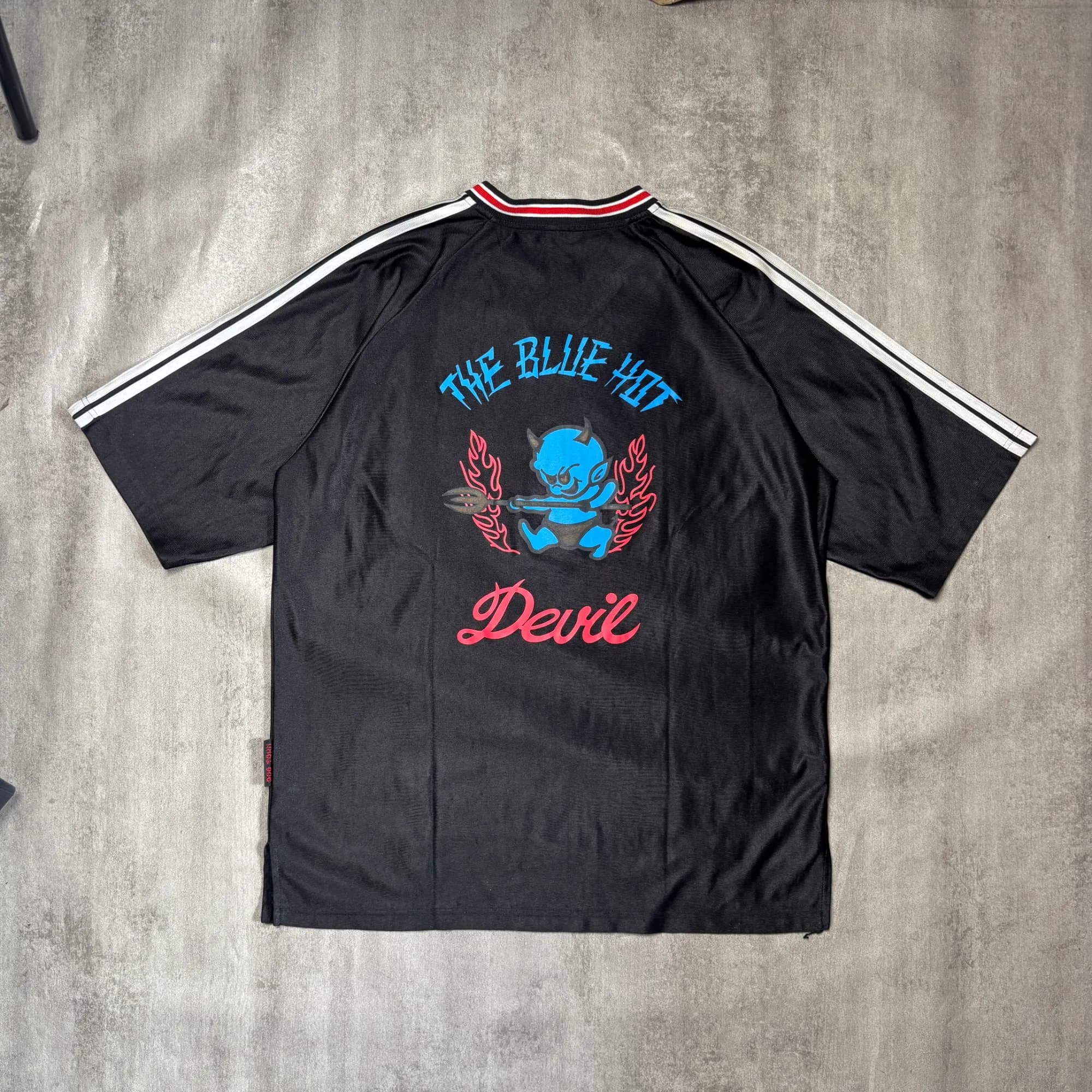 DOGTOWN JERSEY BLUE HOT DEVILS BLACK detail view