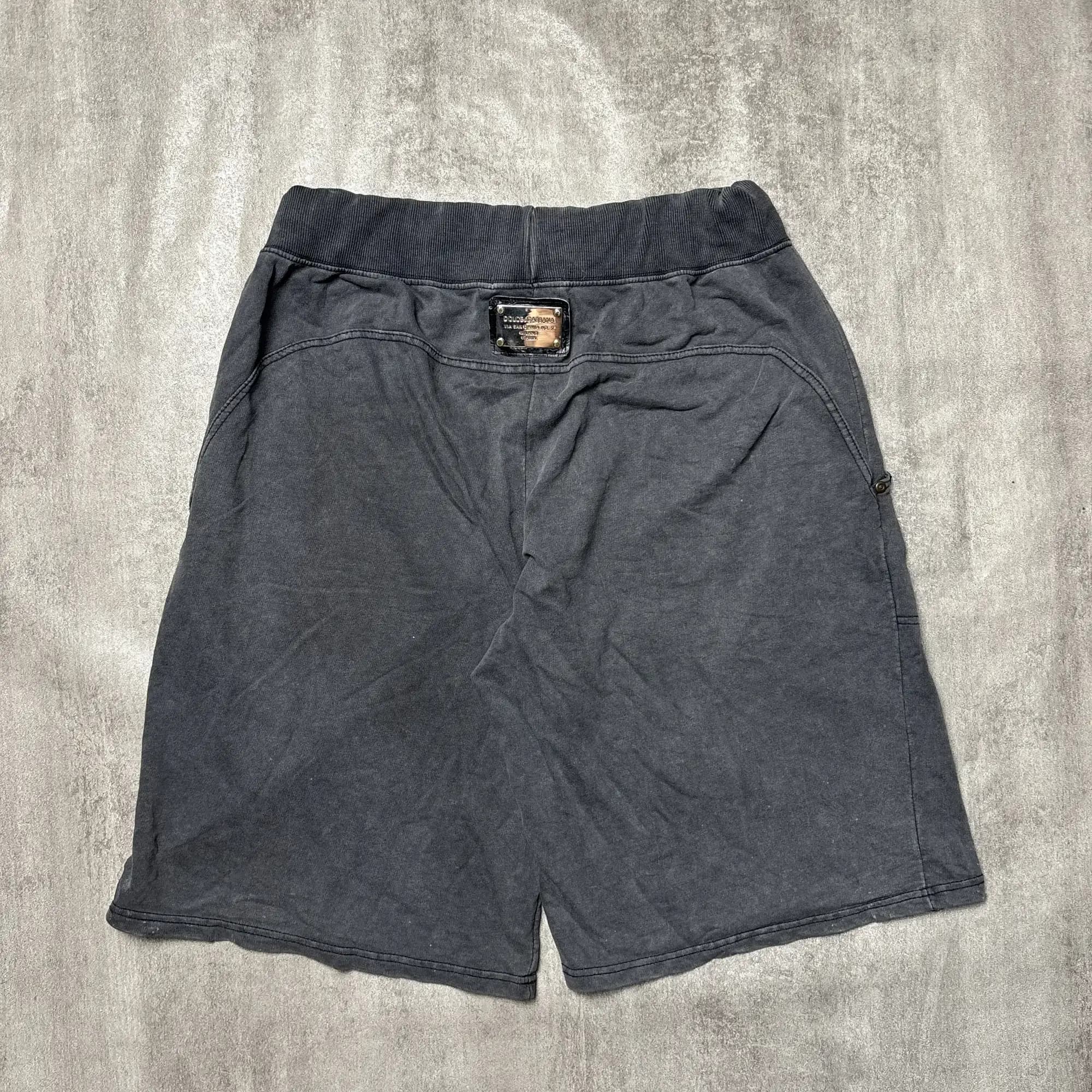 DOLCE & GABANNA SHORT GREY