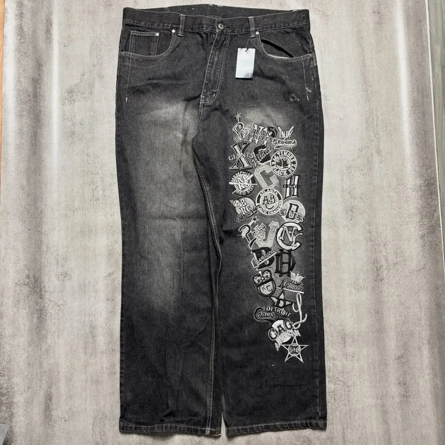 VTG NEGRO RARE BASKETBALL EMBROIDERY ART JEANS