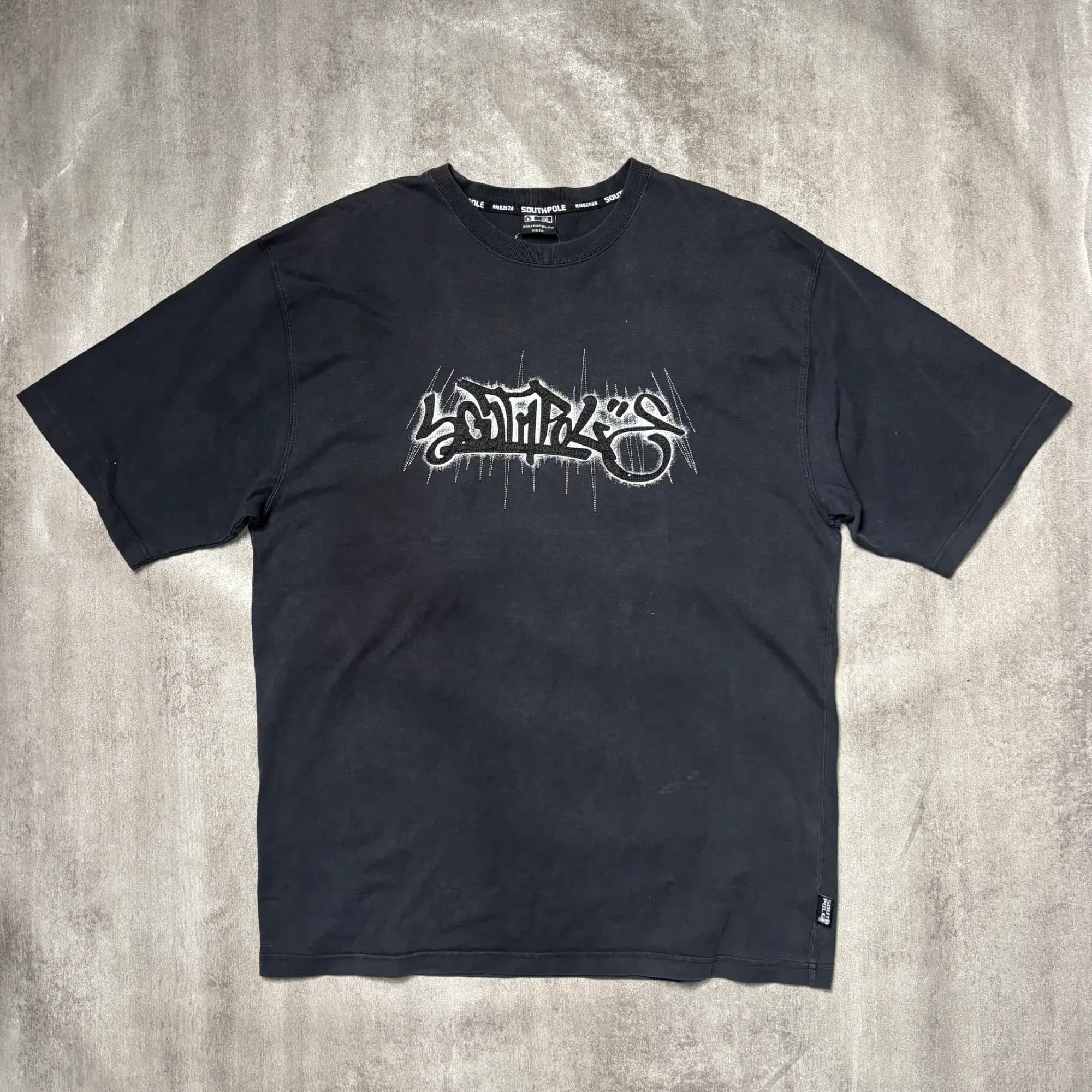 SOUTHPOLE GRAFFITI FONT TEES BLACK