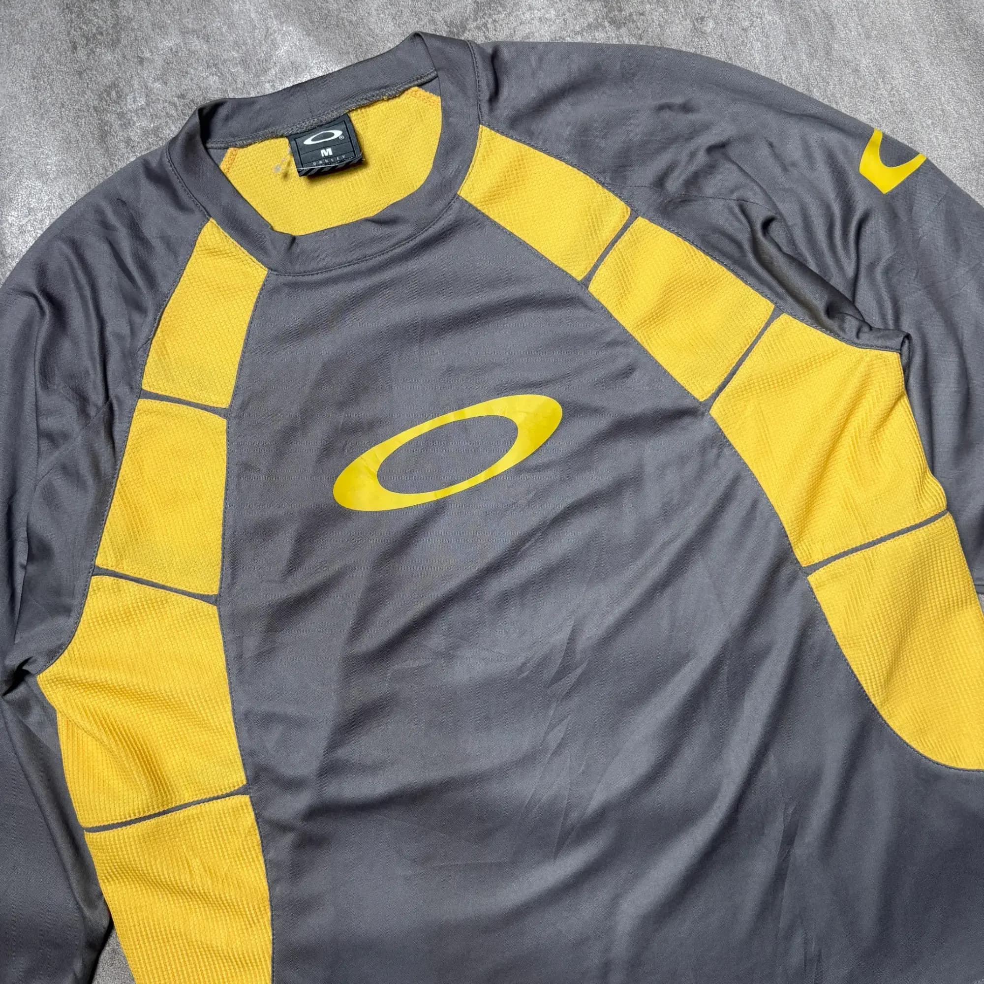 VTG OAKLEY SOFTWARE JERSEY RAGLAN SPORT detail view